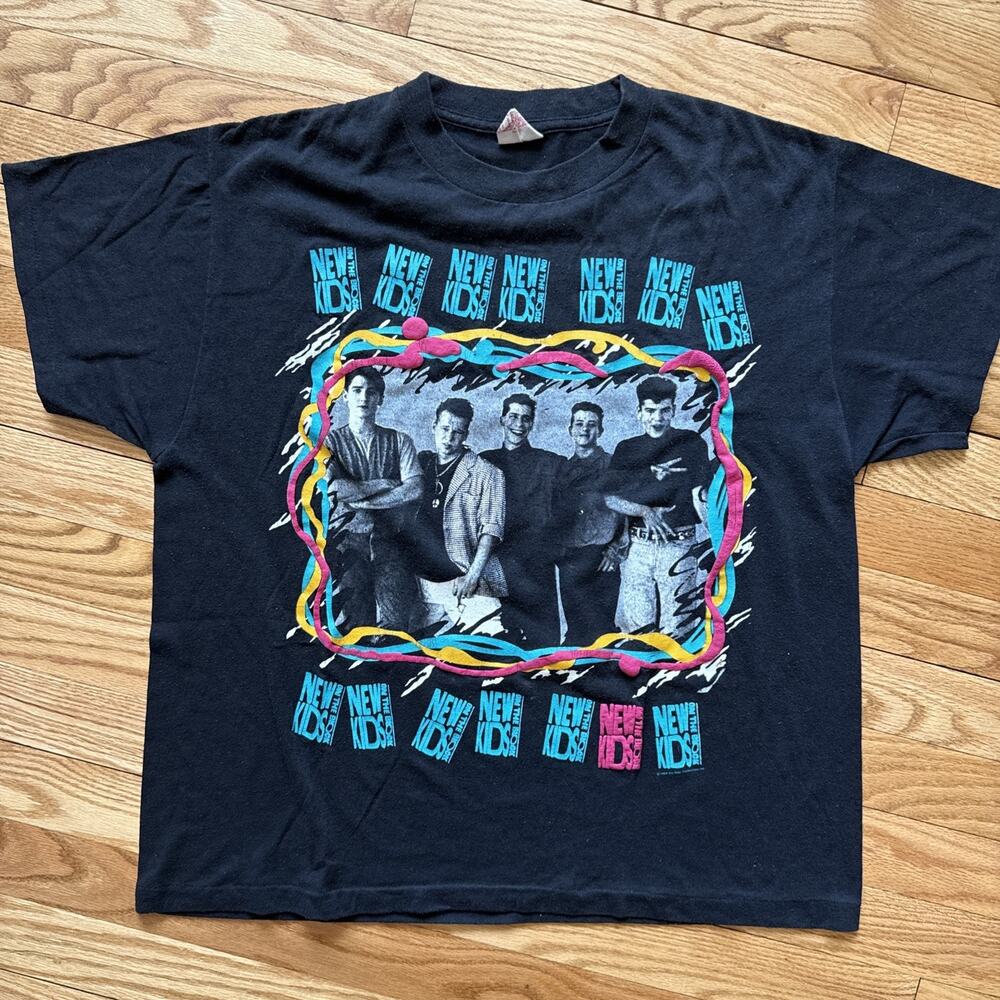 Vintage 1989 New Kids On The Block Tour T-Shirt Large Double Sided Graphic